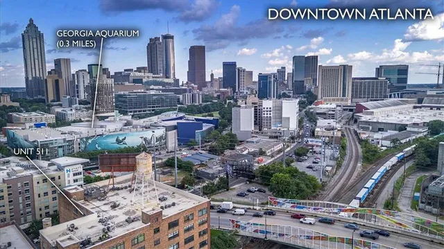 a picture of city view