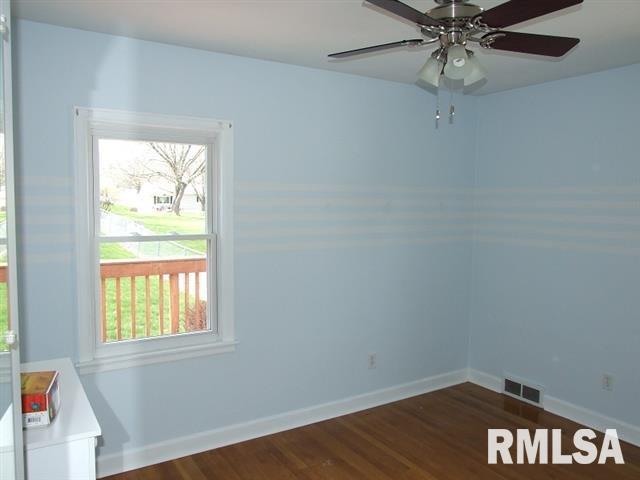 2502 Jersey Ridge Road Davenport, IA 52803 - Photo 14 of 21 Gallery Image 14