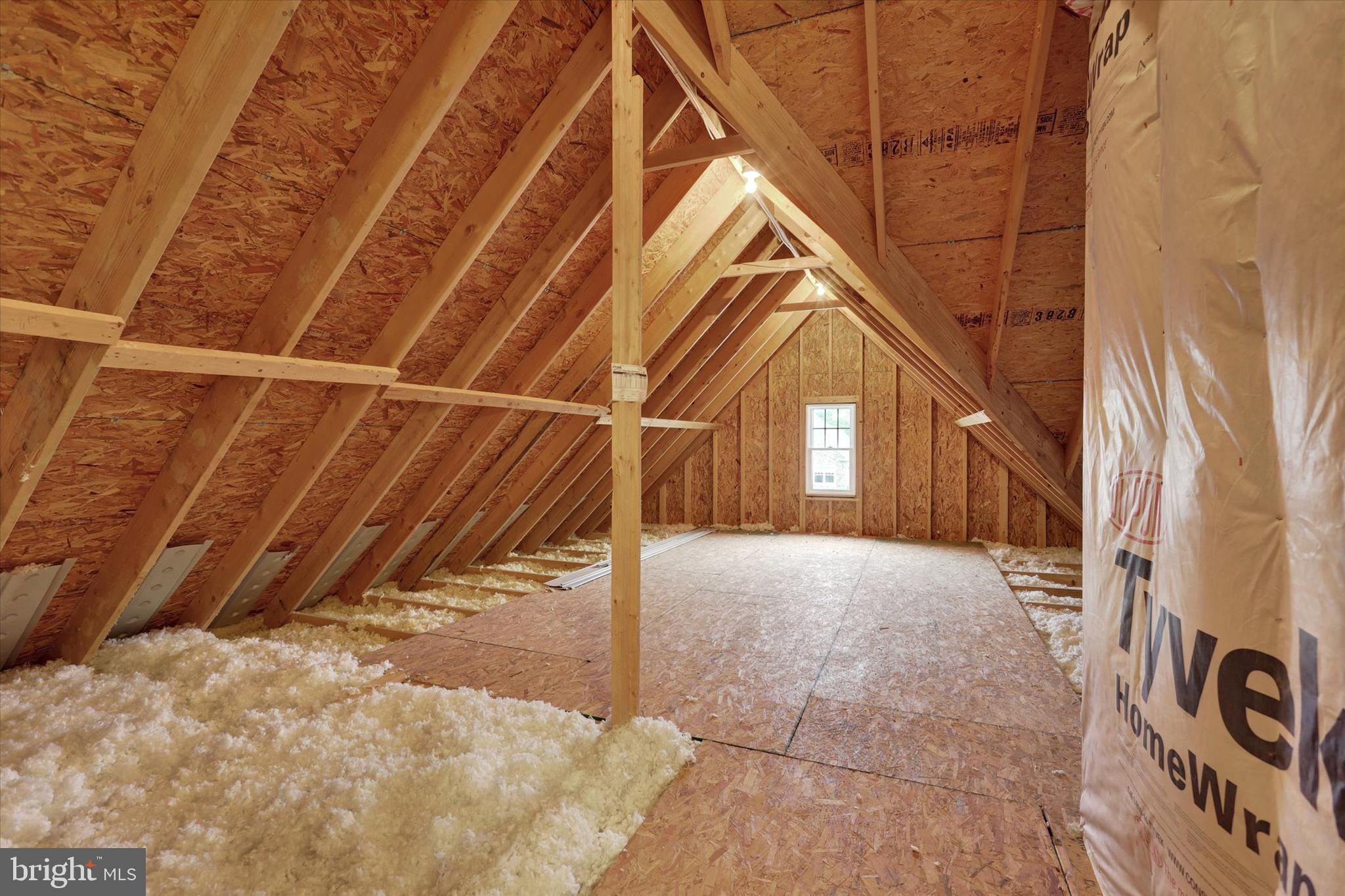 6913 Old Course Road Fayetteville, PA 17222 - Photo 21 of 28 Walk-in Attic