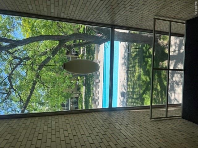 4917 Crooks Road, Unit L5 Royal Oak, MI 48073 - Photo 2 of 24 IMG_8355.jpeg