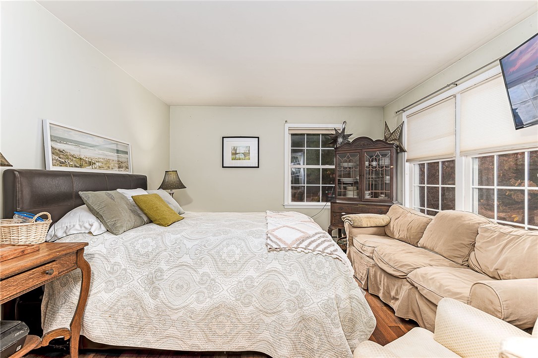 197 Old Coach Road Charlestown, RI 02813 - Photo 27 of 48 1st Floor Bedroom