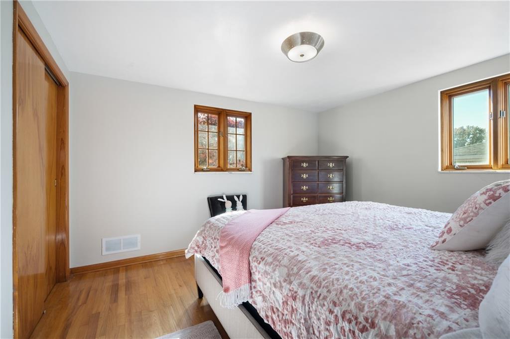 108 Rhodes Avenue Pittsburgh, PA 15220 - Photo 15 of 25 Gallery Image 15