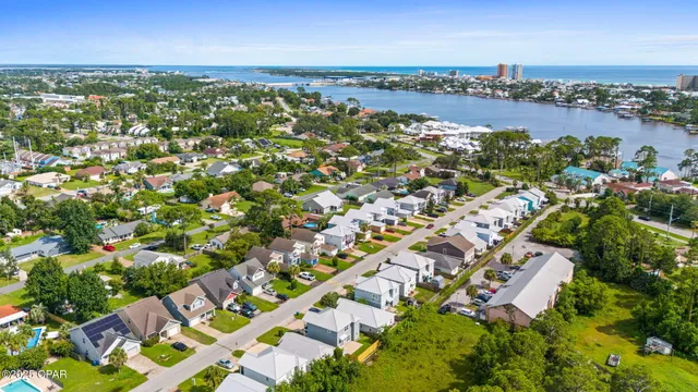 $370,000 | 3714 Tiki Drive, Panama City, FL 32408