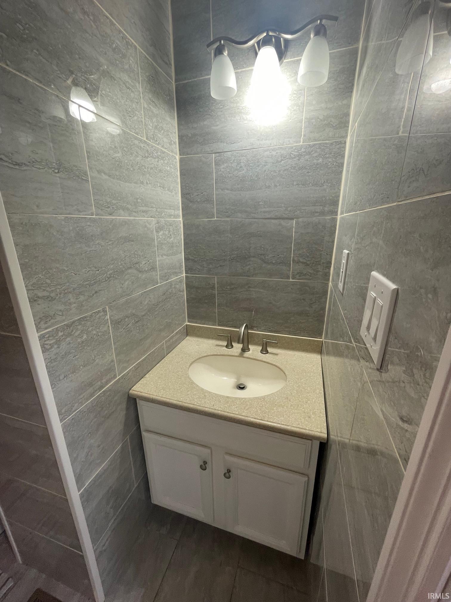 715 Vigo Street Vincennes, IN 47591 - Photo 11 of 27