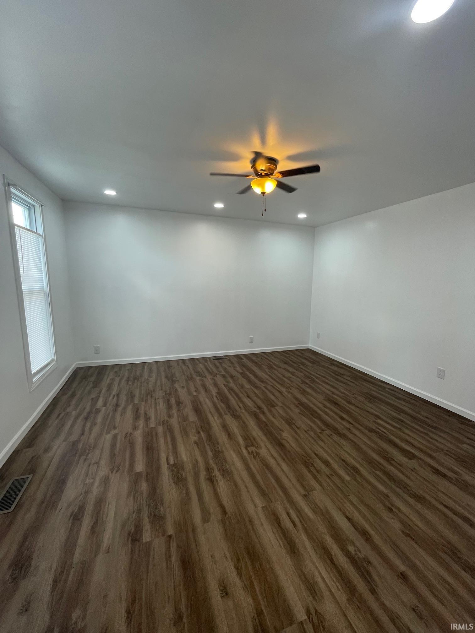 715 Vigo Street Vincennes, IN 47591 - Photo 5 of 27