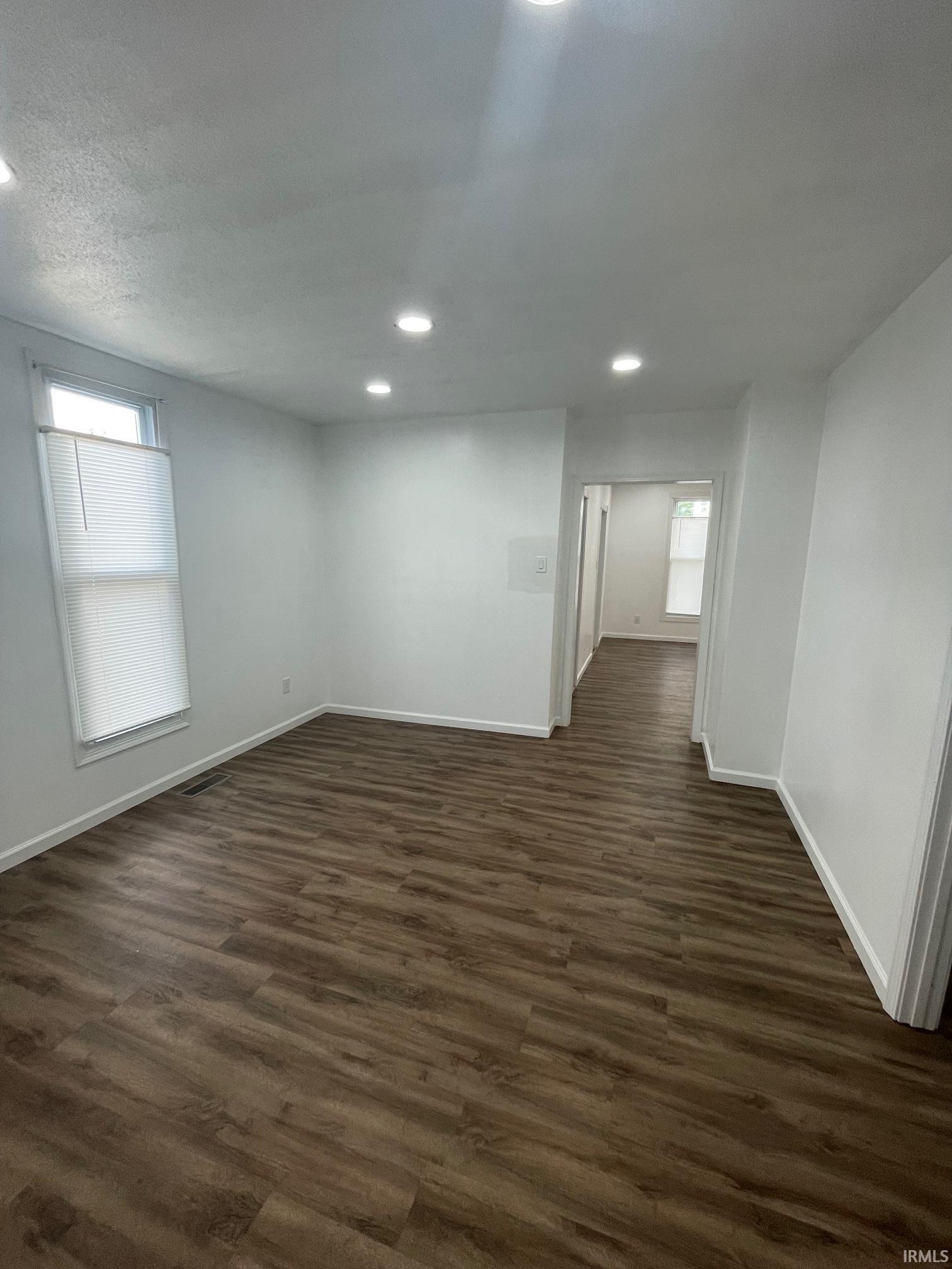 715 Vigo Street Vincennes, IN 47591 - Photo 7 of 27