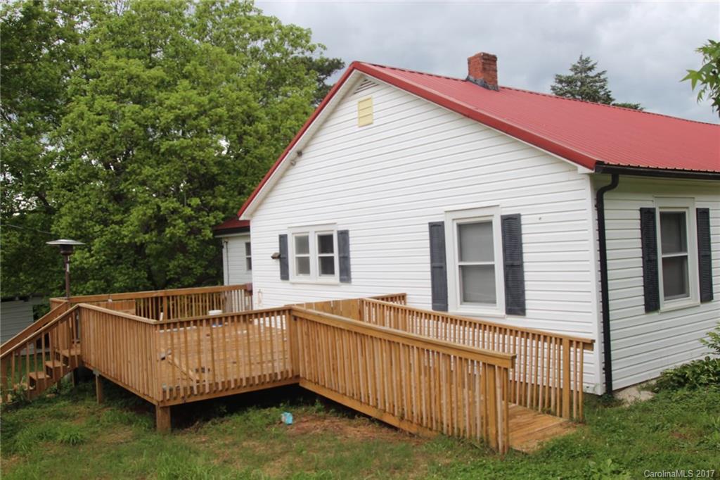 3749 Killian Road Lincolnton, NC 28092 - Photo 2 of 24 Gallery Image 2