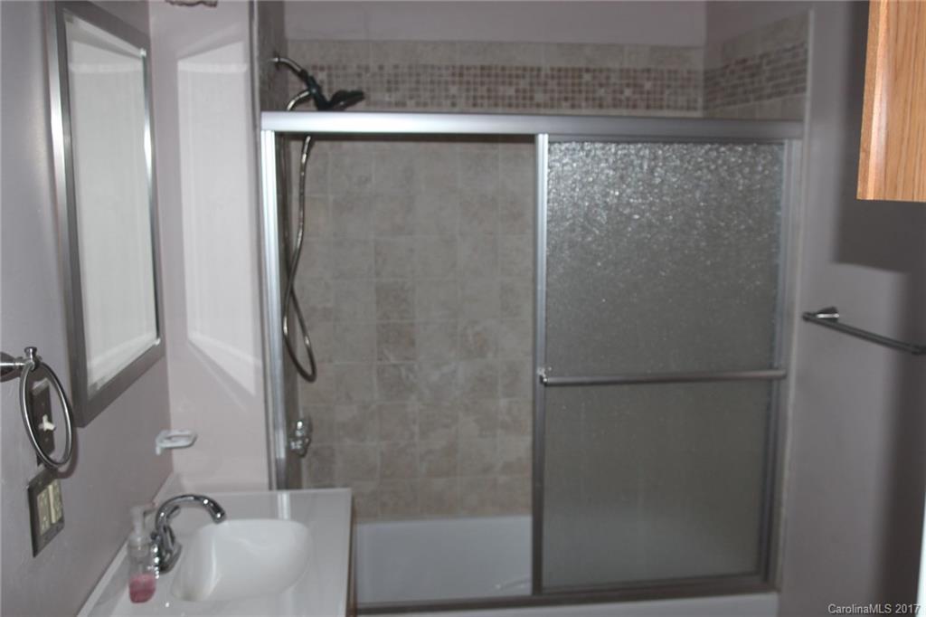 3749 Killian Road Lincolnton, NC 28092 - Photo 13 of 24 Gallery Image 13