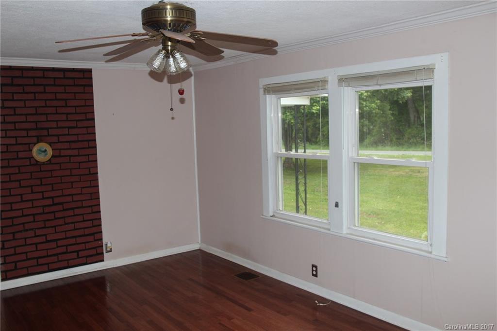 3749 Killian Road Lincolnton, NC 28092 - Photo 17 of 24 Gallery Image 17