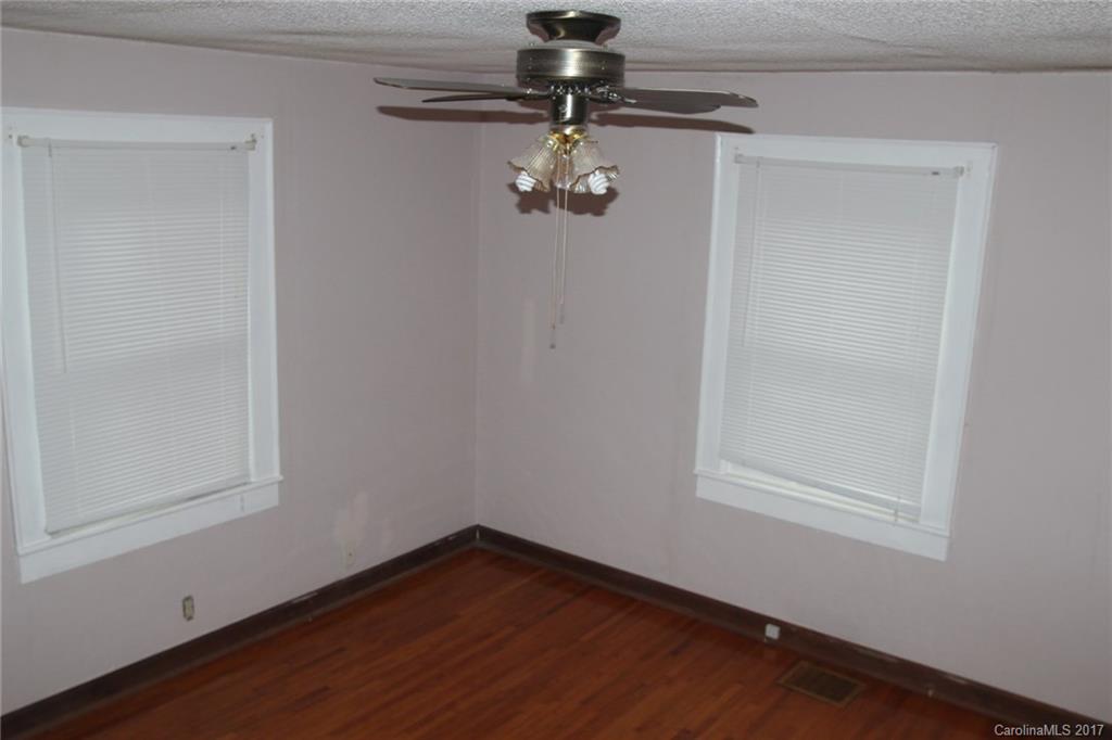 3749 Killian Road Lincolnton, NC 28092 - Photo 8 of 24 Gallery Image 8