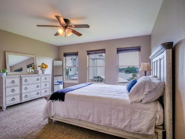 $389,000 | 604 Highcrest Drive, Unit 722, Granite Shoals, TX 78654