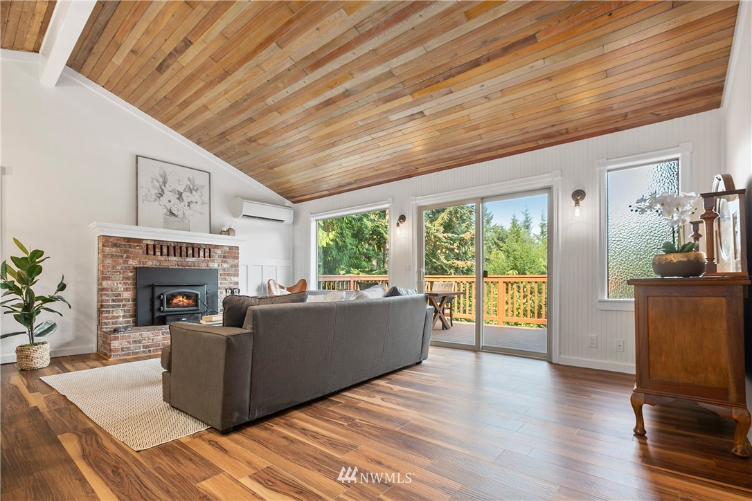 785 Alger Cain Lake Road Sedro-Woolley, WA 98284 - Photo 10 of 40 Gallery Image 10