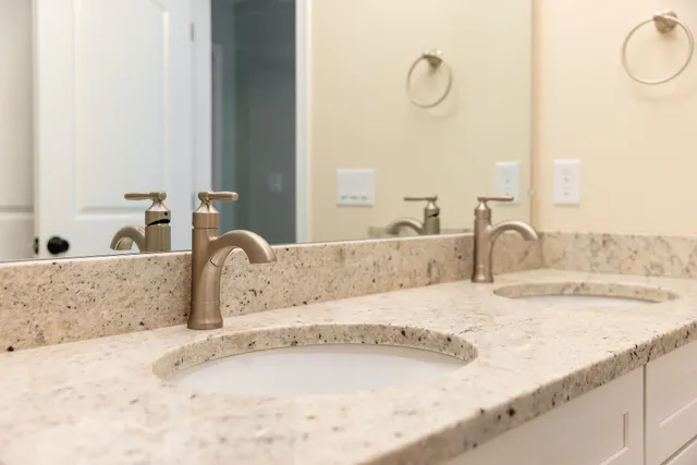 $699,000 | 1 Cameron Court, Unit 1, Hampstead, NH 03841