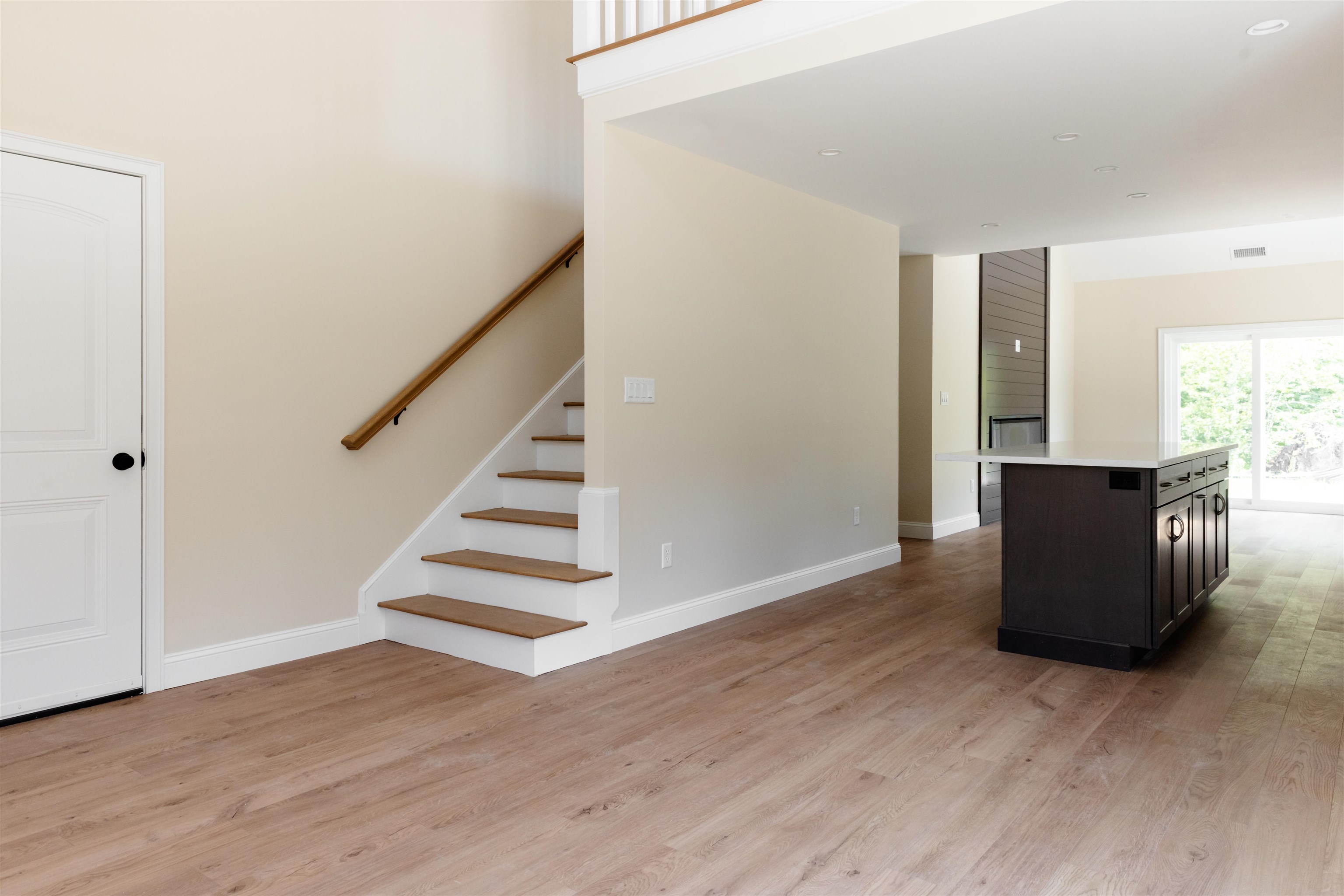 1 Cameron Court, Unit 1 Hampstead, NH 03841 - Photo 4 of 40