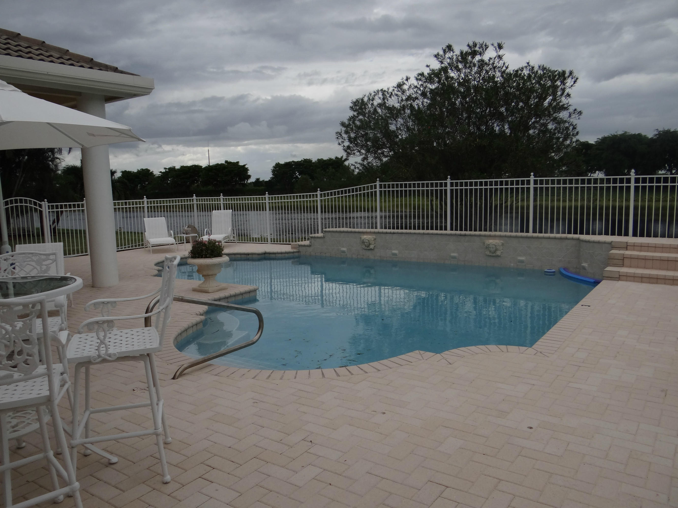 21198 Falls Ridge Way Boca Raton, FL 33428 - Photo 8 of 35 2013 pictures 987