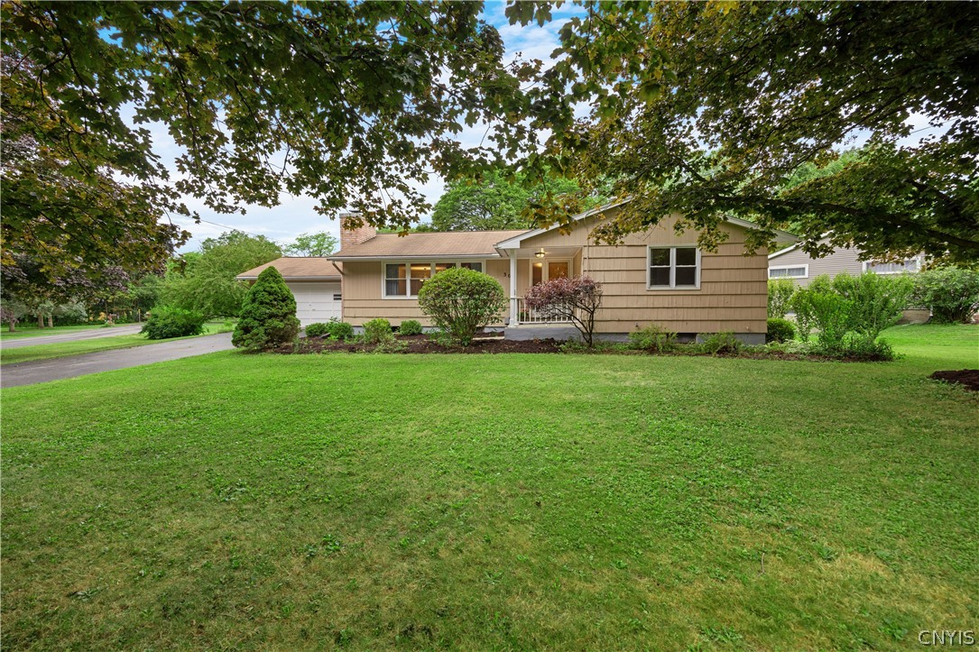 306 Sherbrooke Road Manlius, NY 13104 - Photo 3 of 31