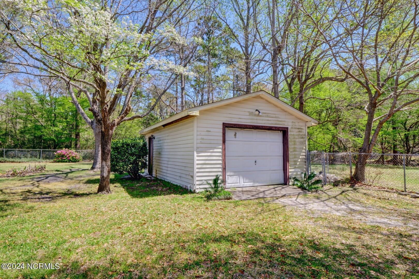 417 Edgewater Club Road Wilmington, NC 28411 - Photo 51 of 62 PJA14956_57_58_59_60 (Large)