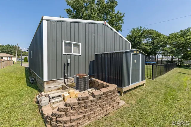 $349,900 | 525 Audubon Street, Ste. Genevieve, MO 63670