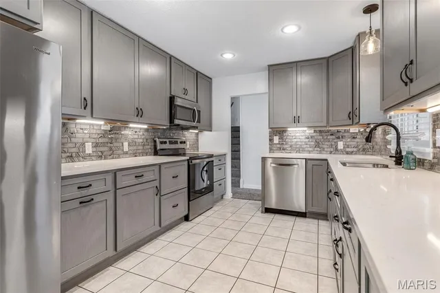 $349,900 | 525 Audubon Street, Ste. Genevieve, MO 63670