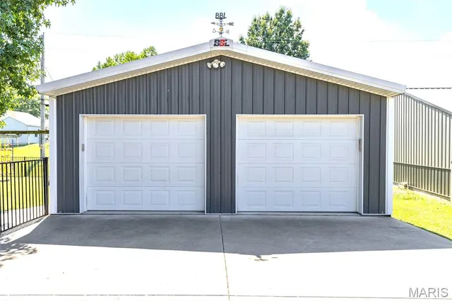 $349,900 | 525 Audubon Street, Ste. Genevieve, MO 63670