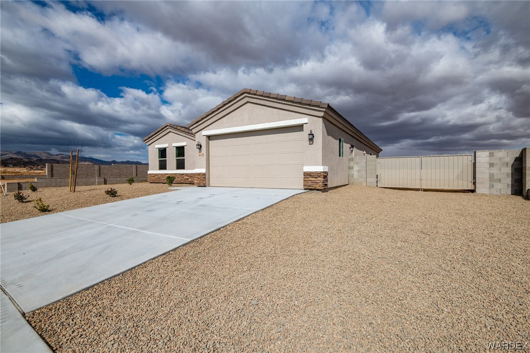 5478 Eagle View Road Kingman, AZ 86409 - Photo 1 of 45 Gallery Image 1