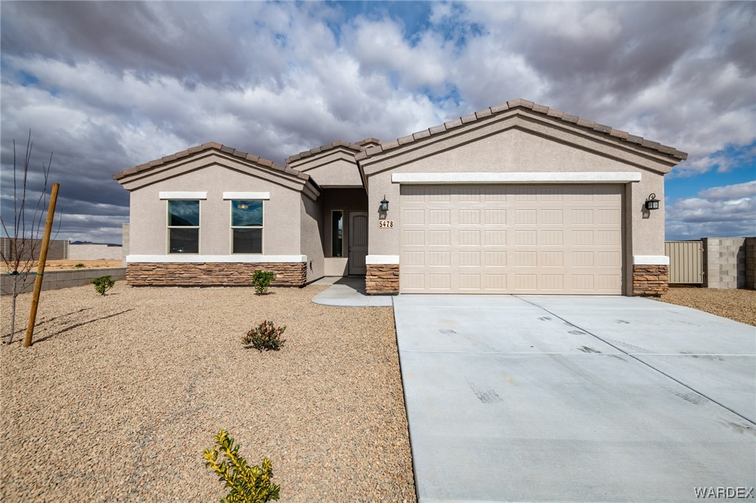 5478 Eagle View Road Kingman, AZ 86409 - Photo 2 of 45 Gallery Image 2