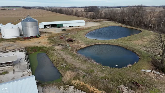 $1 | 11611 Dale Road, Dale, IN 47523