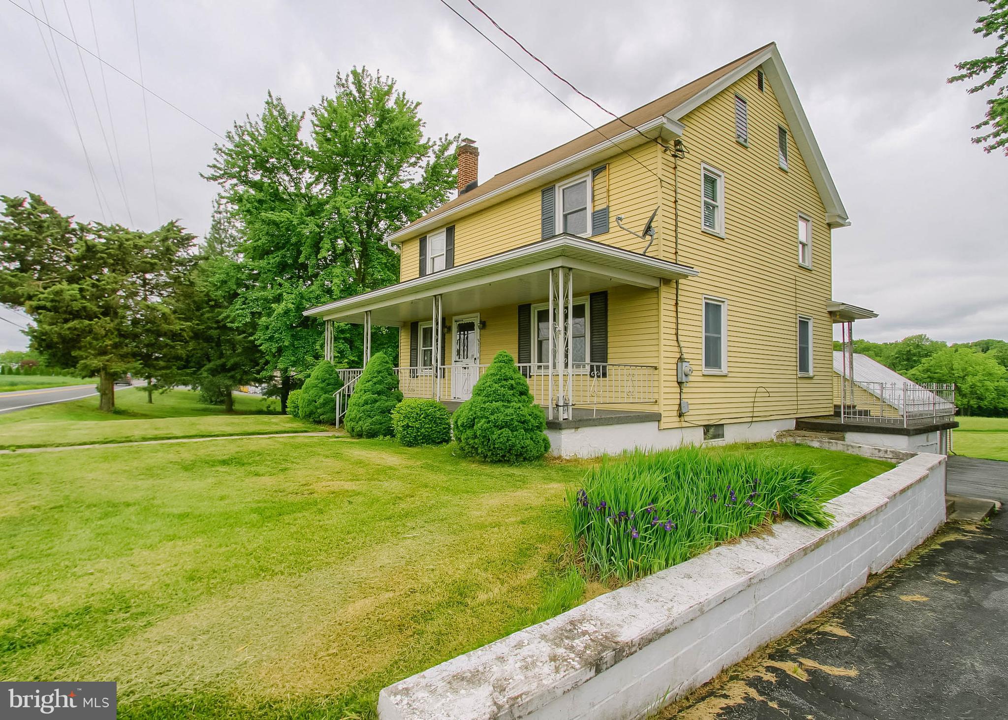 935 North Forge Road Palmyra, PA 17078 - Photo 3 of 43 Gallery Image 3