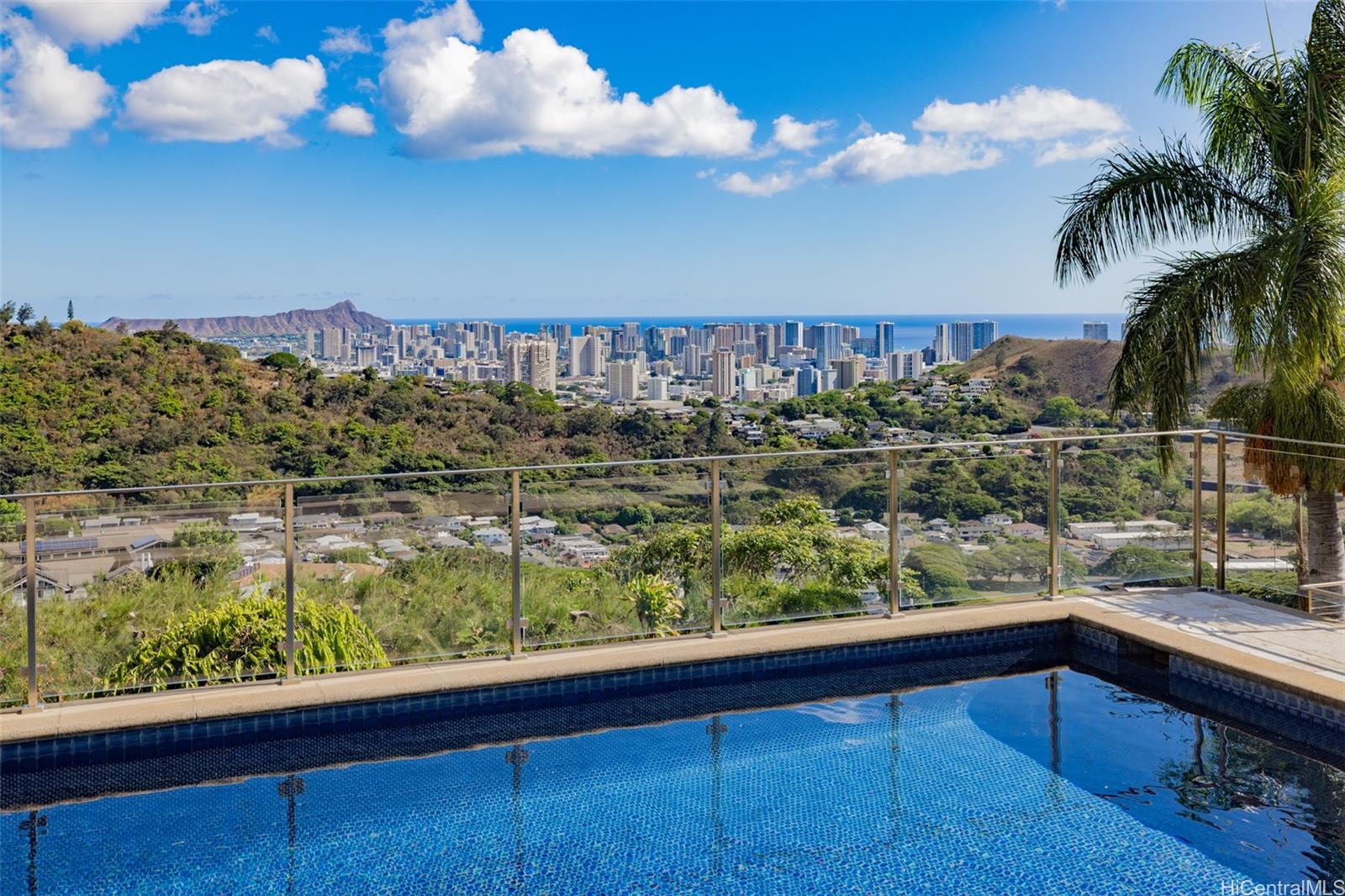 2960 Laola Place Honolulu, HI 96813 - Photo 19 of 25