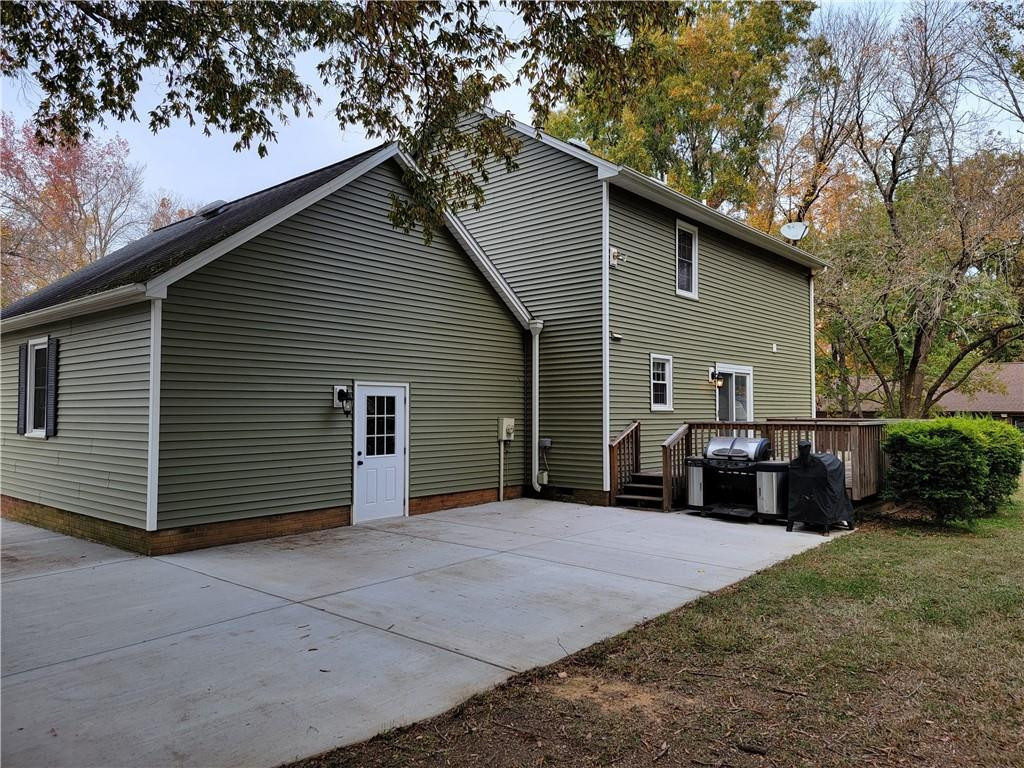 98 Newcastle Road Mebane, NC 27302 - Photo 2 of 26 Gallery Image 2