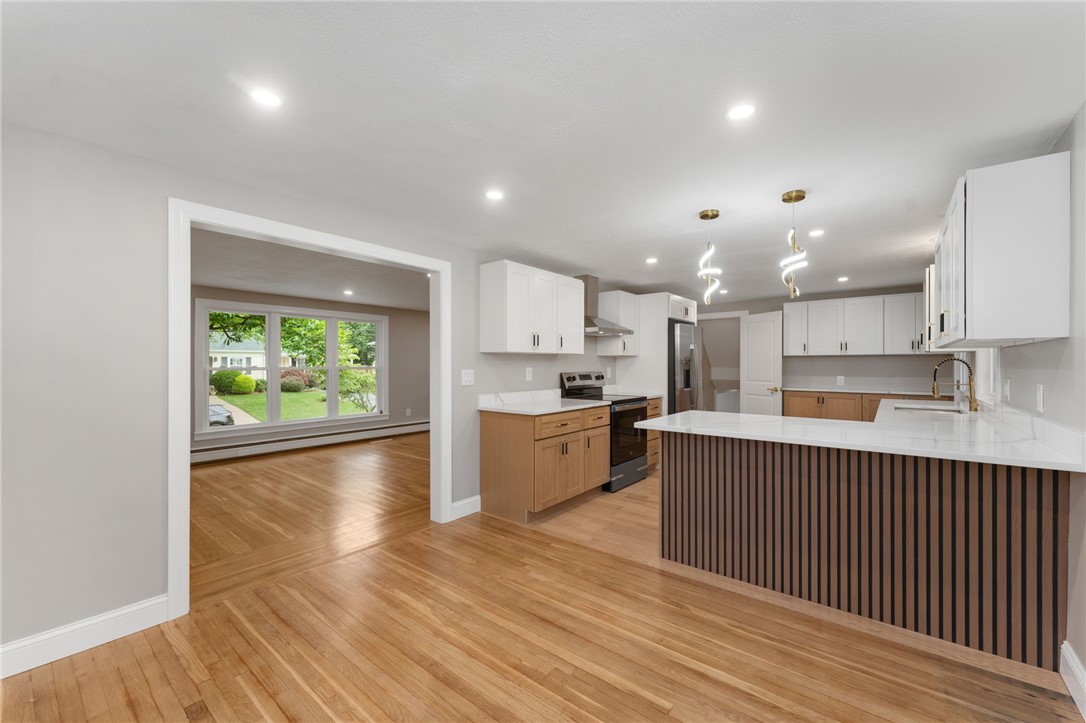 19 Cushing Road Warwick, RI 02888 - Photo 11 of 48