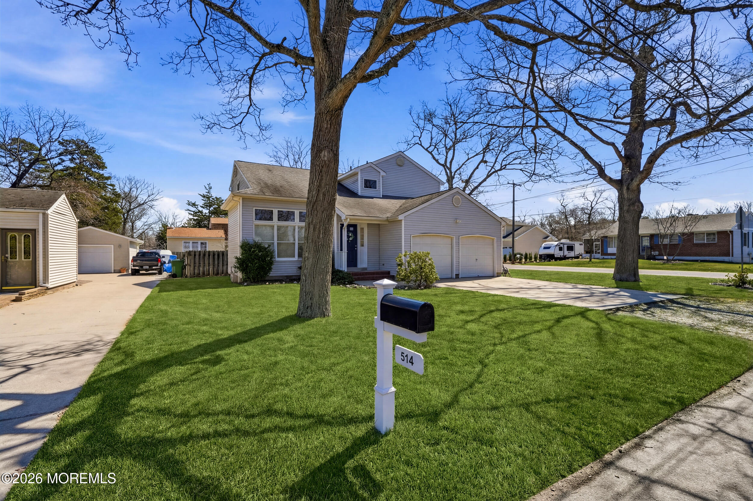 514 Avon Road Pine Beach, NJ 08741 - Photo 42 of 45 002