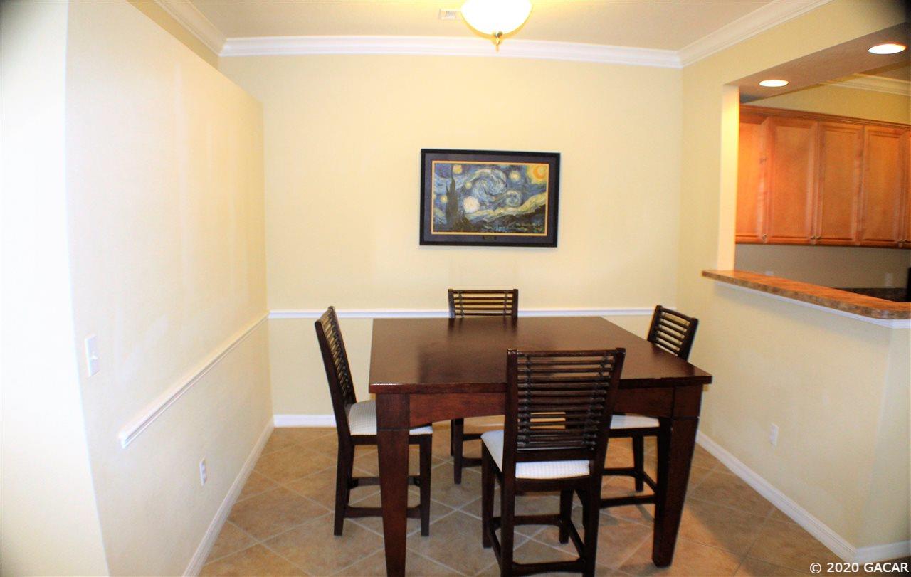 1142 Southwest 9th Road, Unit 201 Gainesville, FL 32601 - Photo 12 of 25