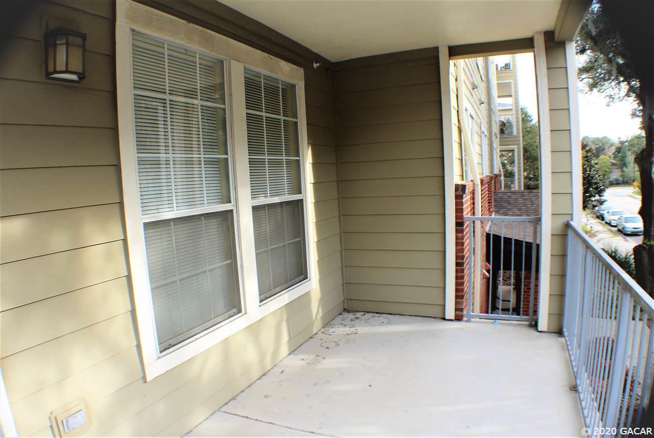 1142 Southwest 9th Road, Unit 201 Gainesville, FL 32601 - Photo 14 of 25