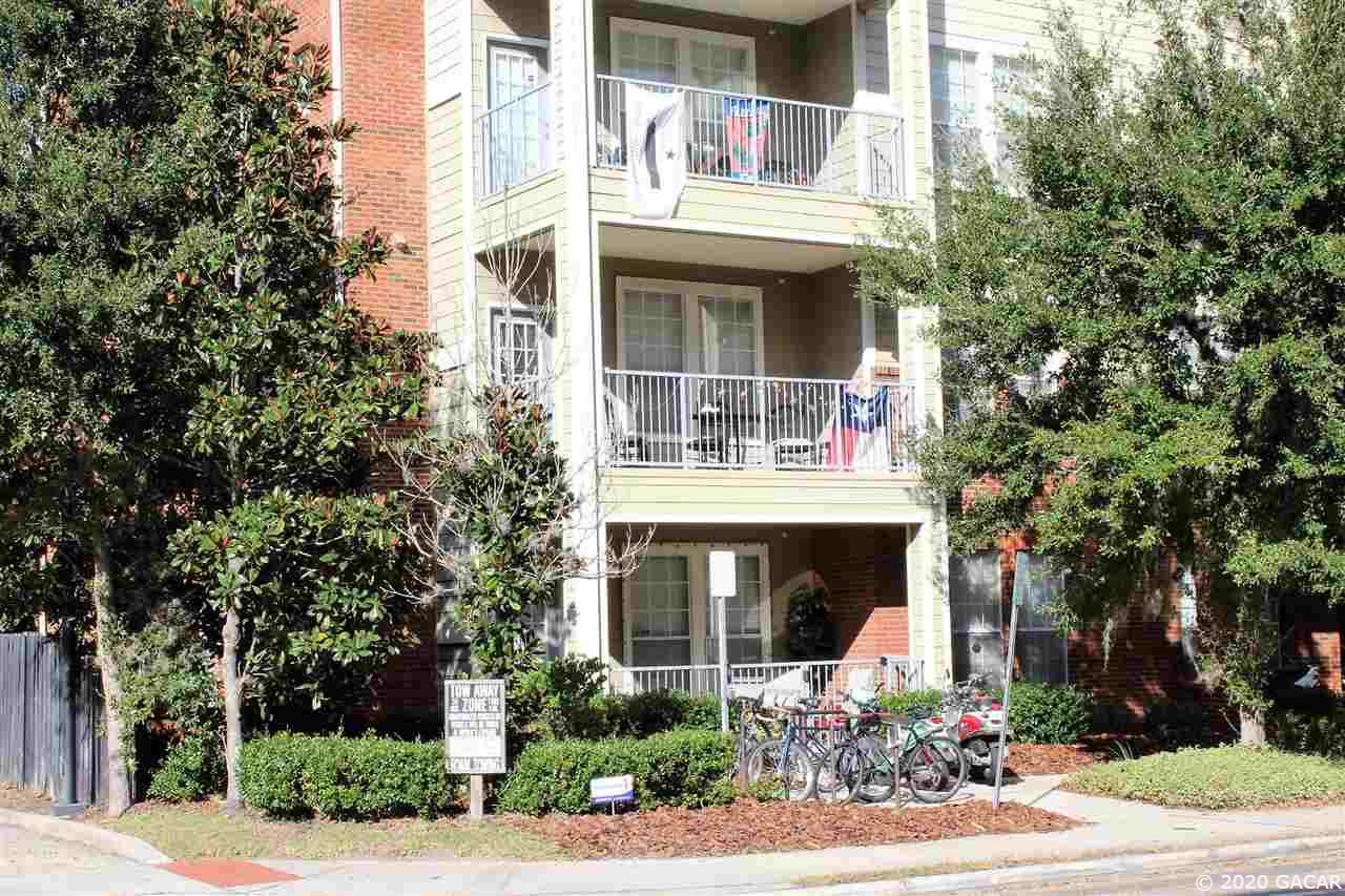 1142 Southwest 9th Road, Unit 201 Gainesville, FL 32601 - Photo 3 of 25