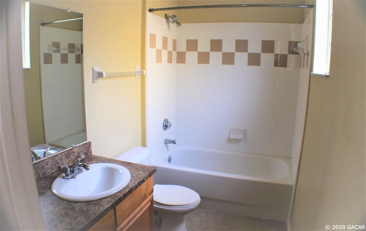 1142 Southwest 9th Road, Unit 201 Gainesville, FL 32601 - Photo 23 of 25