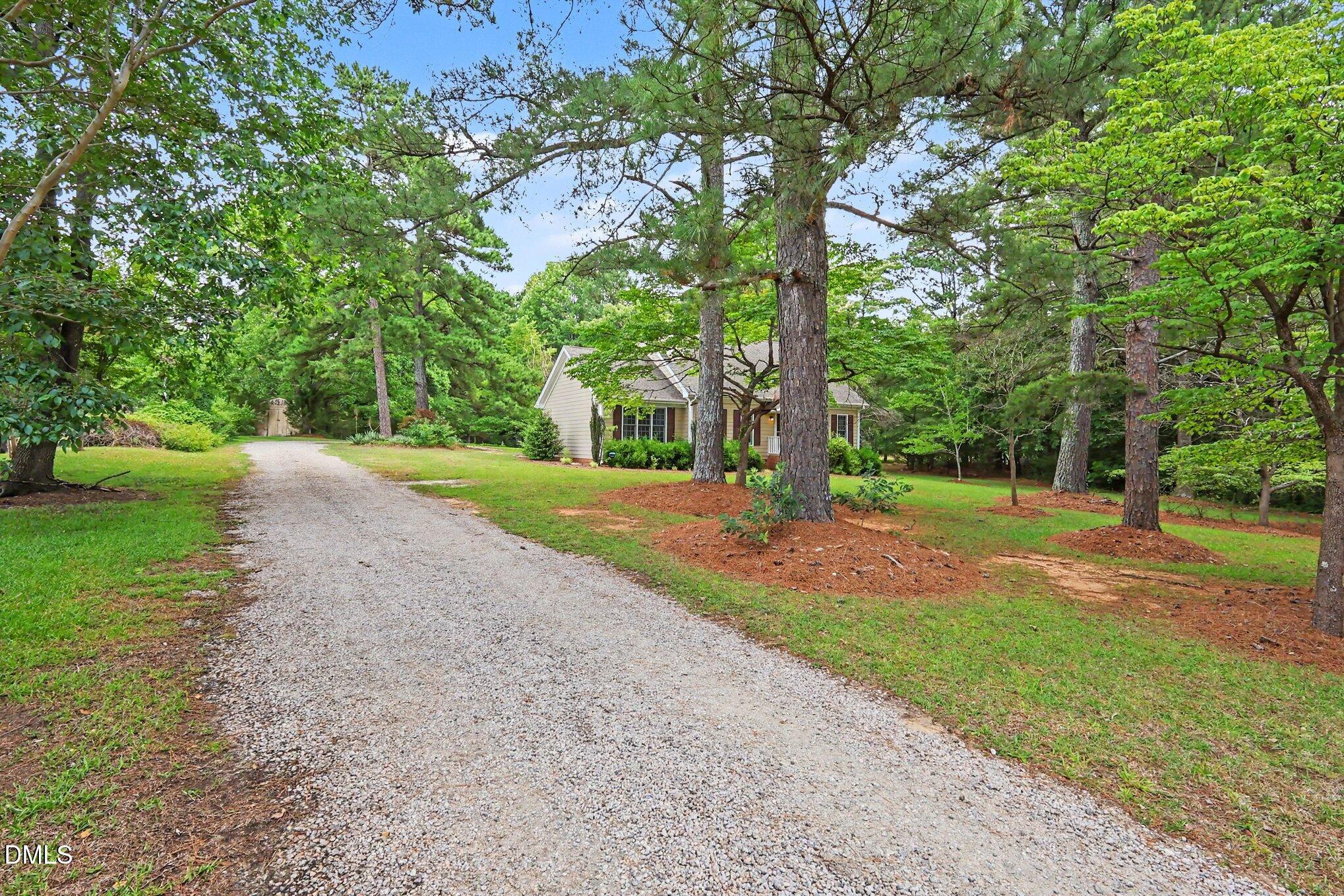 7621 Old Baucom Road Raleigh, NC 27610 - Photo 30 of 35 026_file_8426