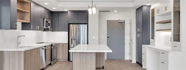 $2,600 | 3100 Lake Villa Drive, Metairie, LA 70002