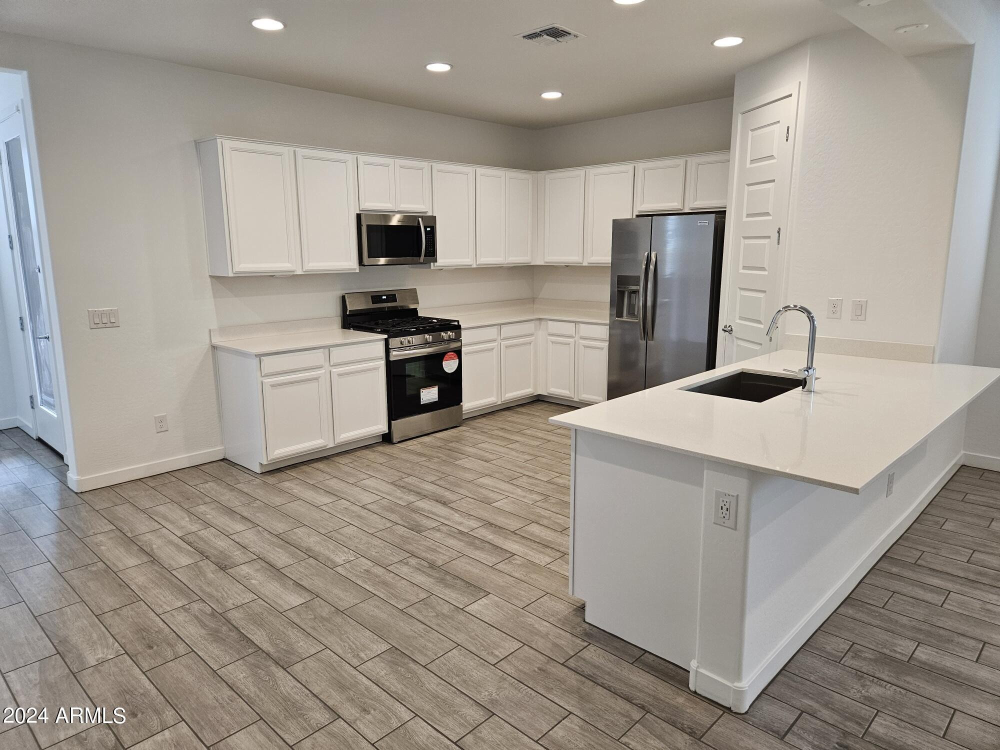 4150 East Sagebrush Street Gilbert, AZ 85296 - Photo 10 of 28 Photo #10