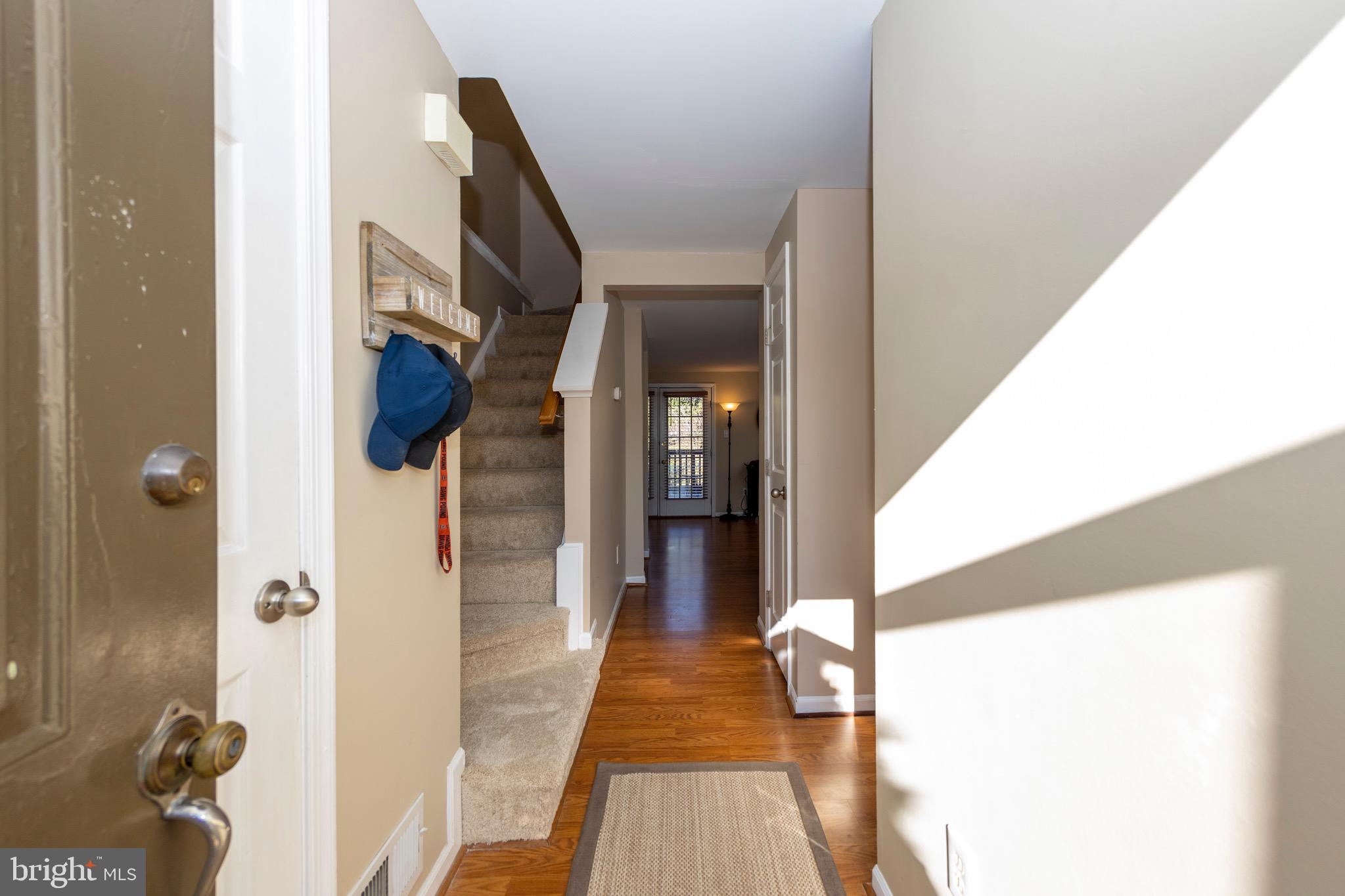 13974 Winding Ridge Lane Centreville, VA 20121 - Photo 5 of 18 Gallery Image 5