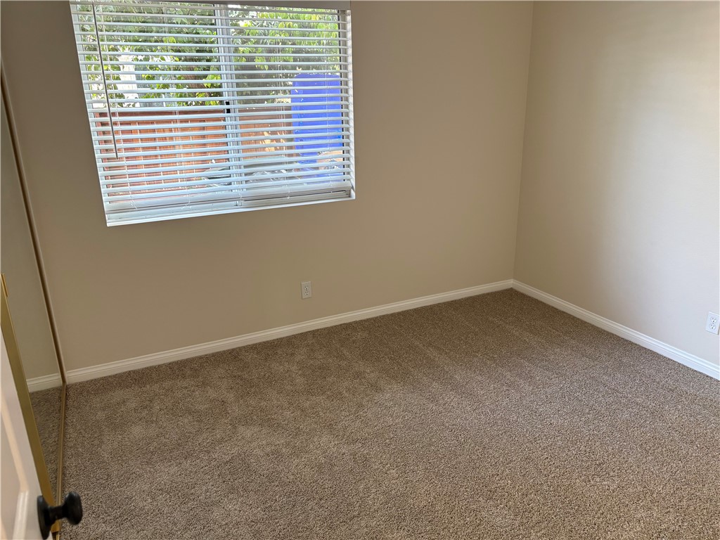 28999 Clear Spring Lane Highland, CA 92346 - Photo 15 of 32 Bedroom 2