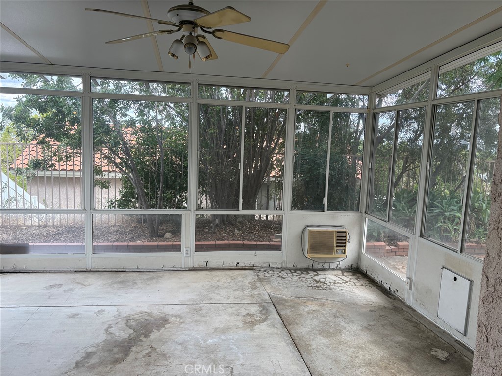 28999 Clear Spring Lane Highland, CA 92346 - Photo 29 of 32 Patio Room