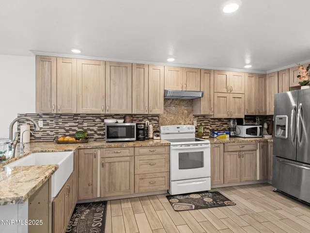 $360,000 | 5216 Sun Valley Boulevard, Sun Valley, NV 89433