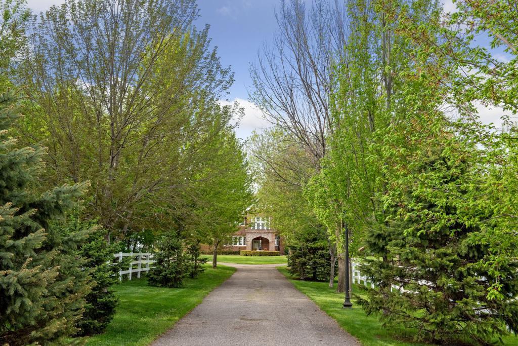 4200 Upland Farm Road Minnetrista, MN 55331 - Photo 3 of 38