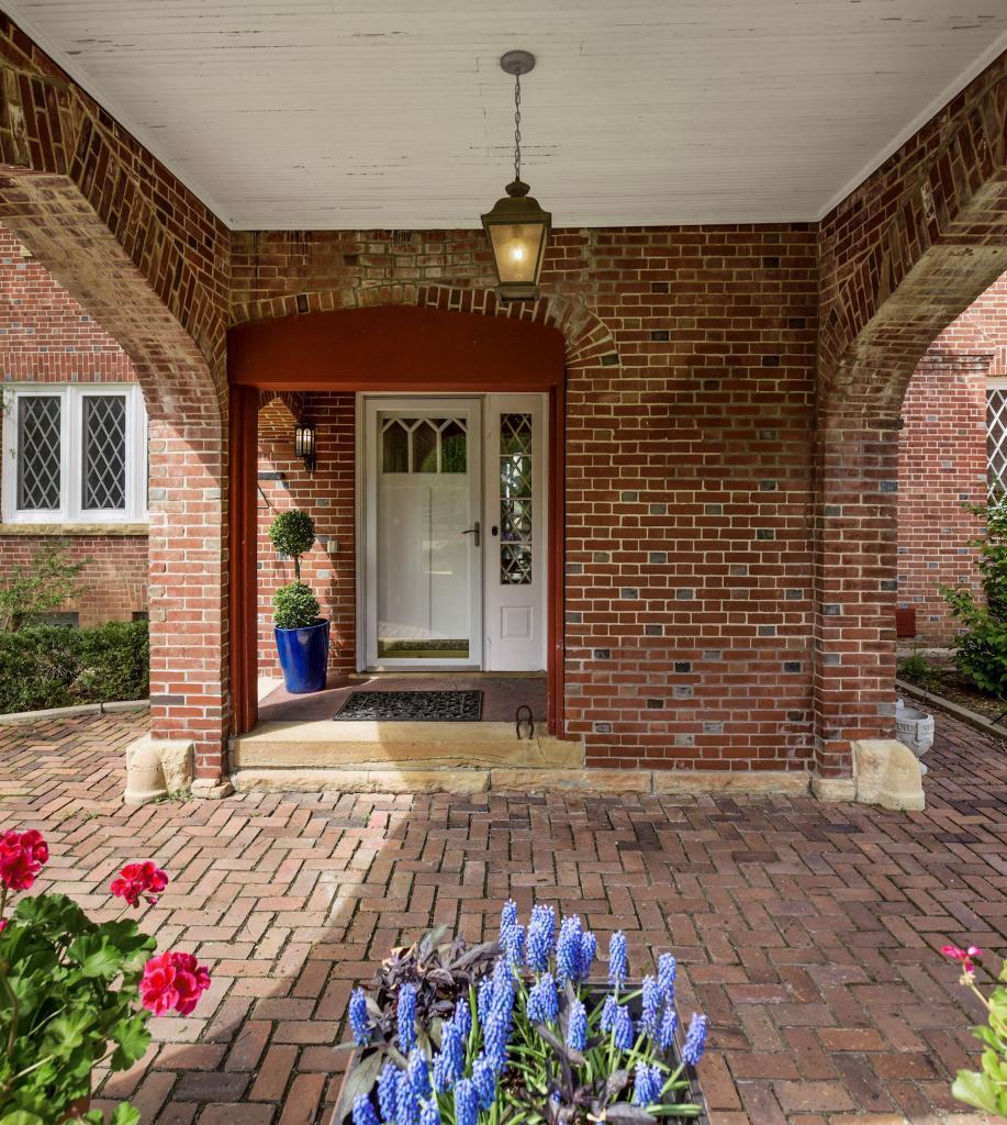 4200 Upland Farm Road Minnetrista, MN 55331 - Photo 4 of 38