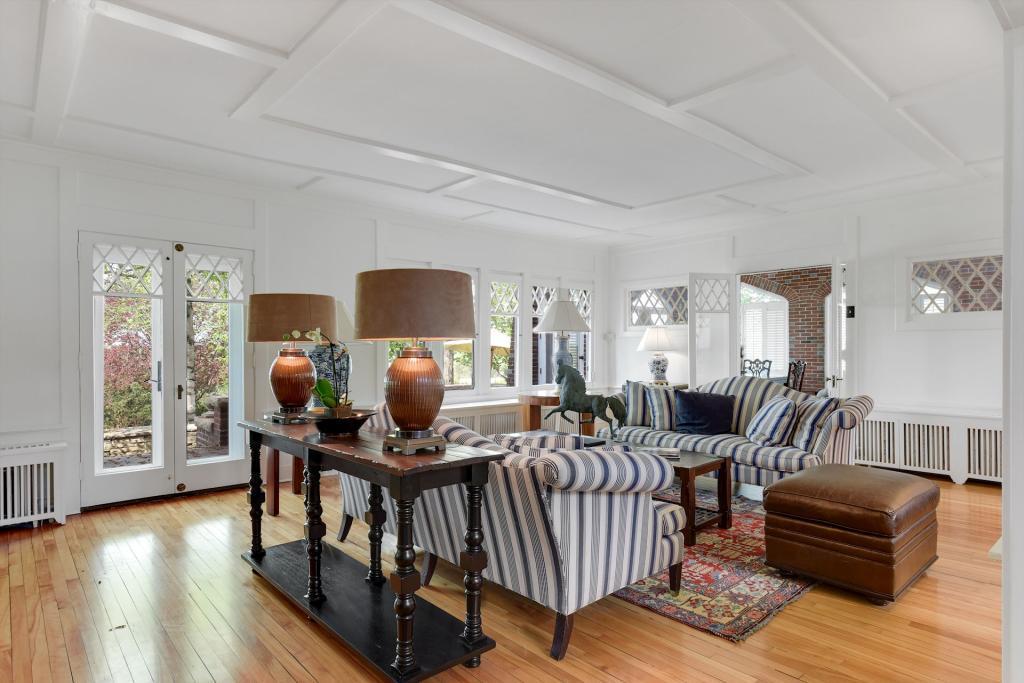 4200 Upland Farm Road Minnetrista, MN 55331 - Photo 9 of 38