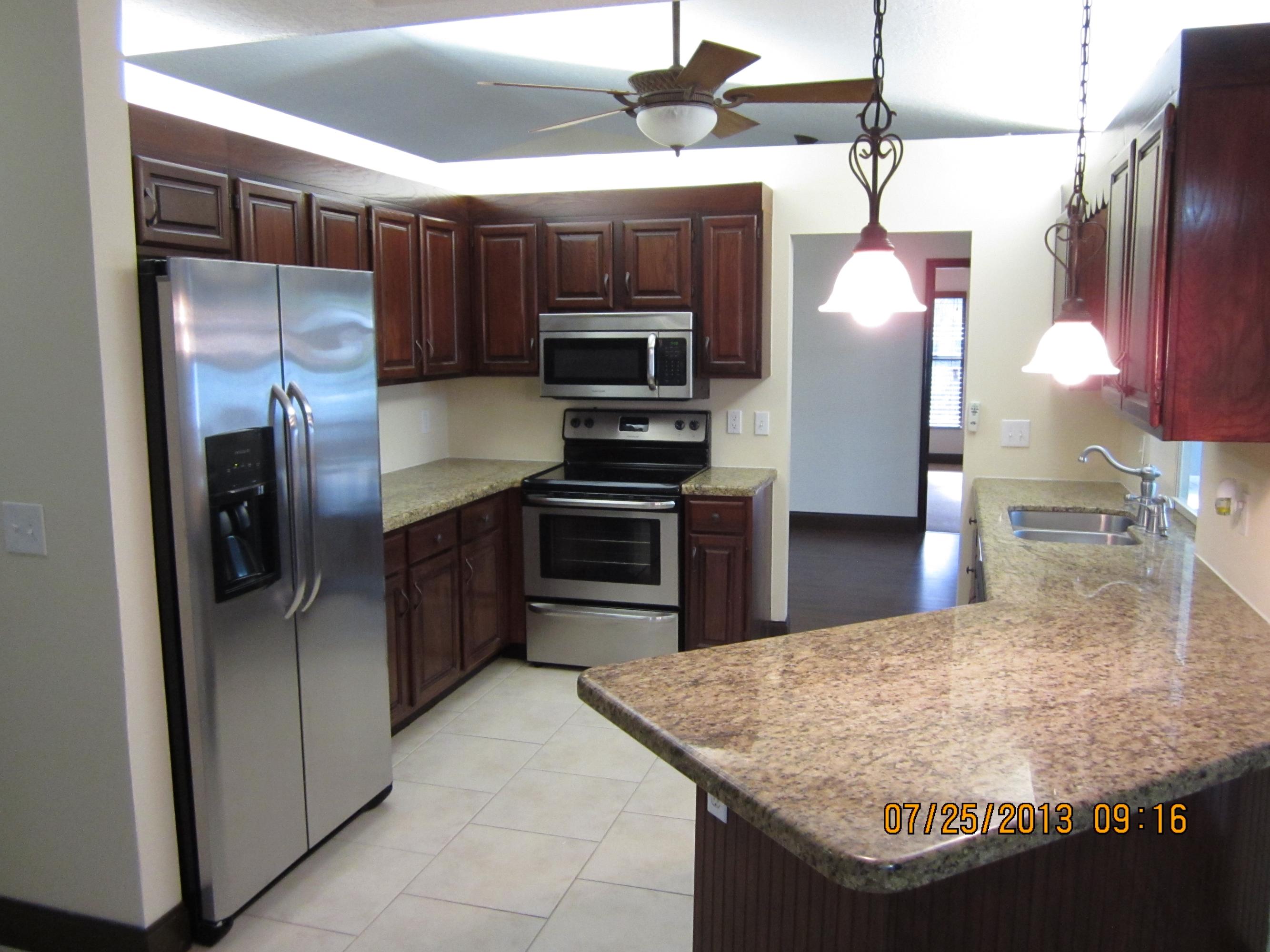 10976 Sandy Run Road Jupiter, FL 33478 - Photo 2 of 11 Kitchen
