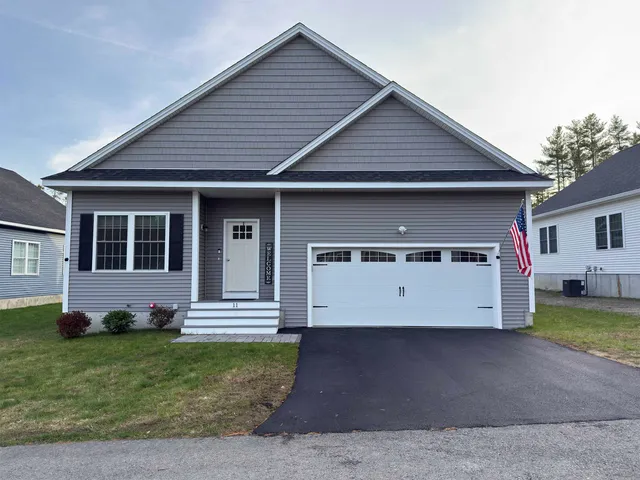$664,900 | 11 Venus Way, Pelham, NH 03076
