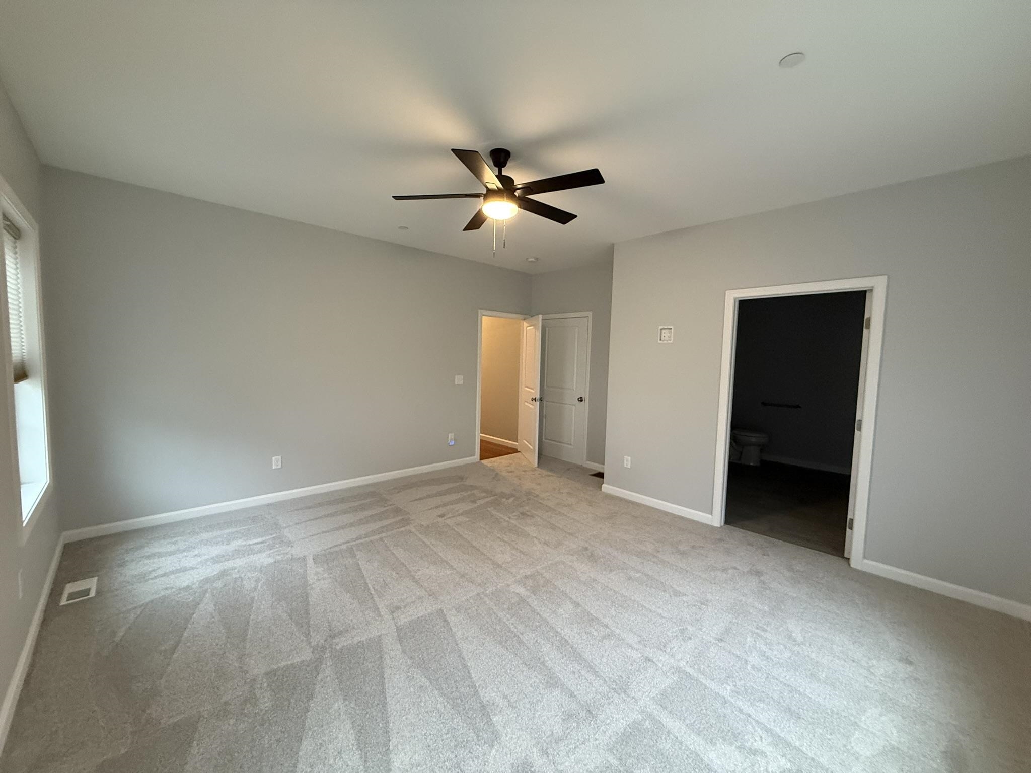 11 Venus Way Pelham, NH 03076 - Photo 12 of 17 Gallery Image 12