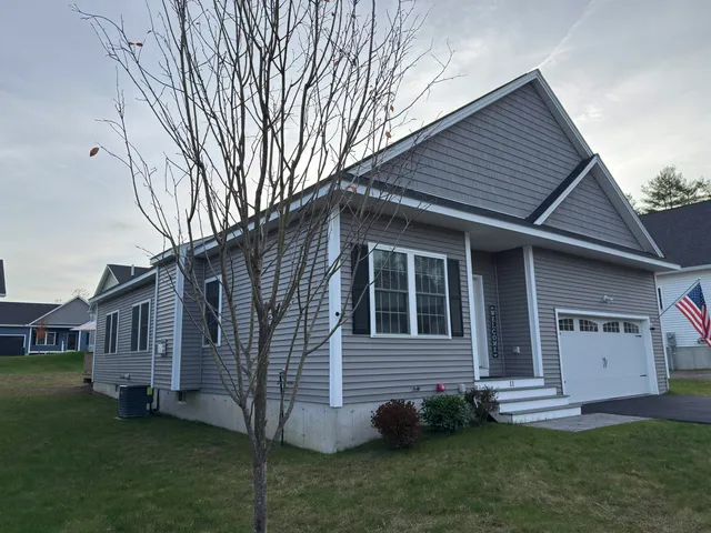 $629,999 | 11 Venus Way, Pelham, NH 03076